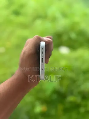 Apple iPhone 15 128 GB White