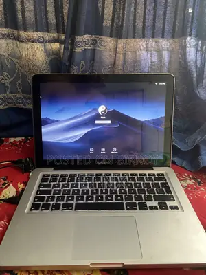 Laptop Apple MacBook 2012 4GB Intel Core I5 HDD 500GB