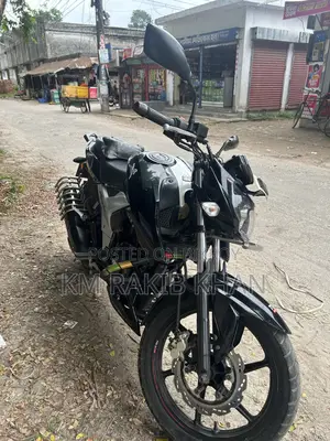 New TVS Apache 160 4V 2019 Black