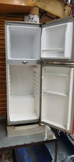 হাইকুল ১৮৬ লিটার রেফ্রিজারেটর বিক্রির জন্য