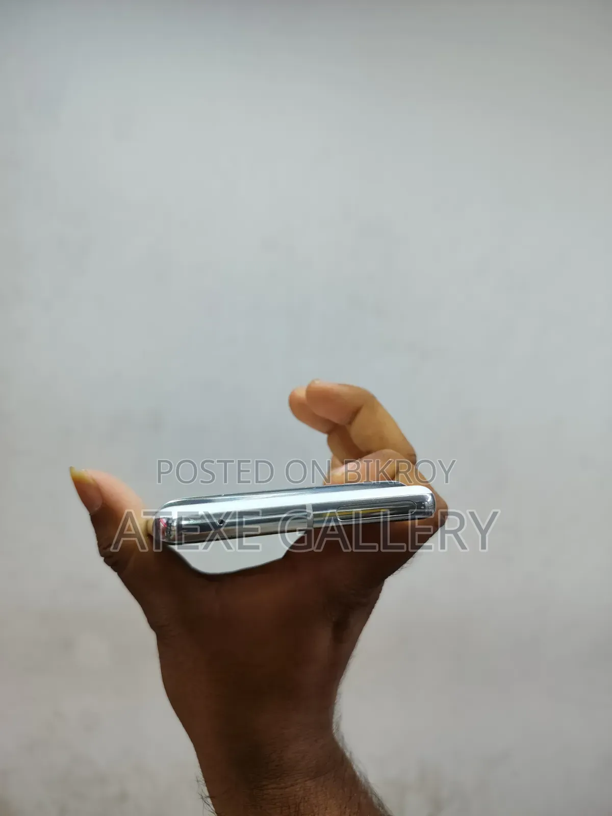 গুগল পিক্সেল ৭ প্রো ১২৮ জিবি সাদা