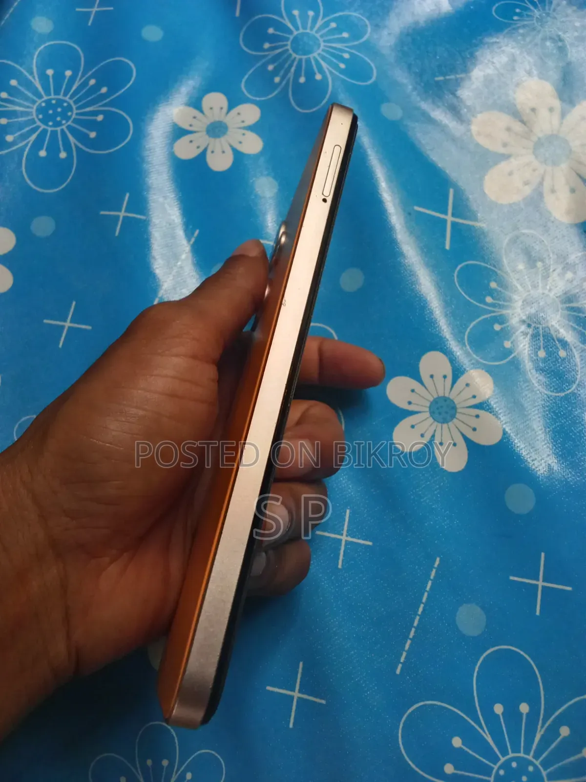 Infinix Hot 30i 128 GB Orange