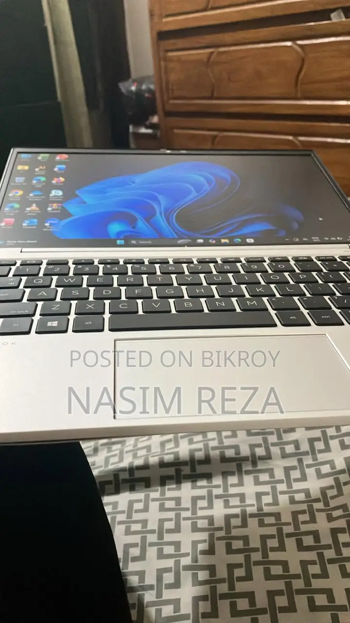 Laptop HP EliteBook 830 G7 8GB Intel Core I5 SSD 256GB