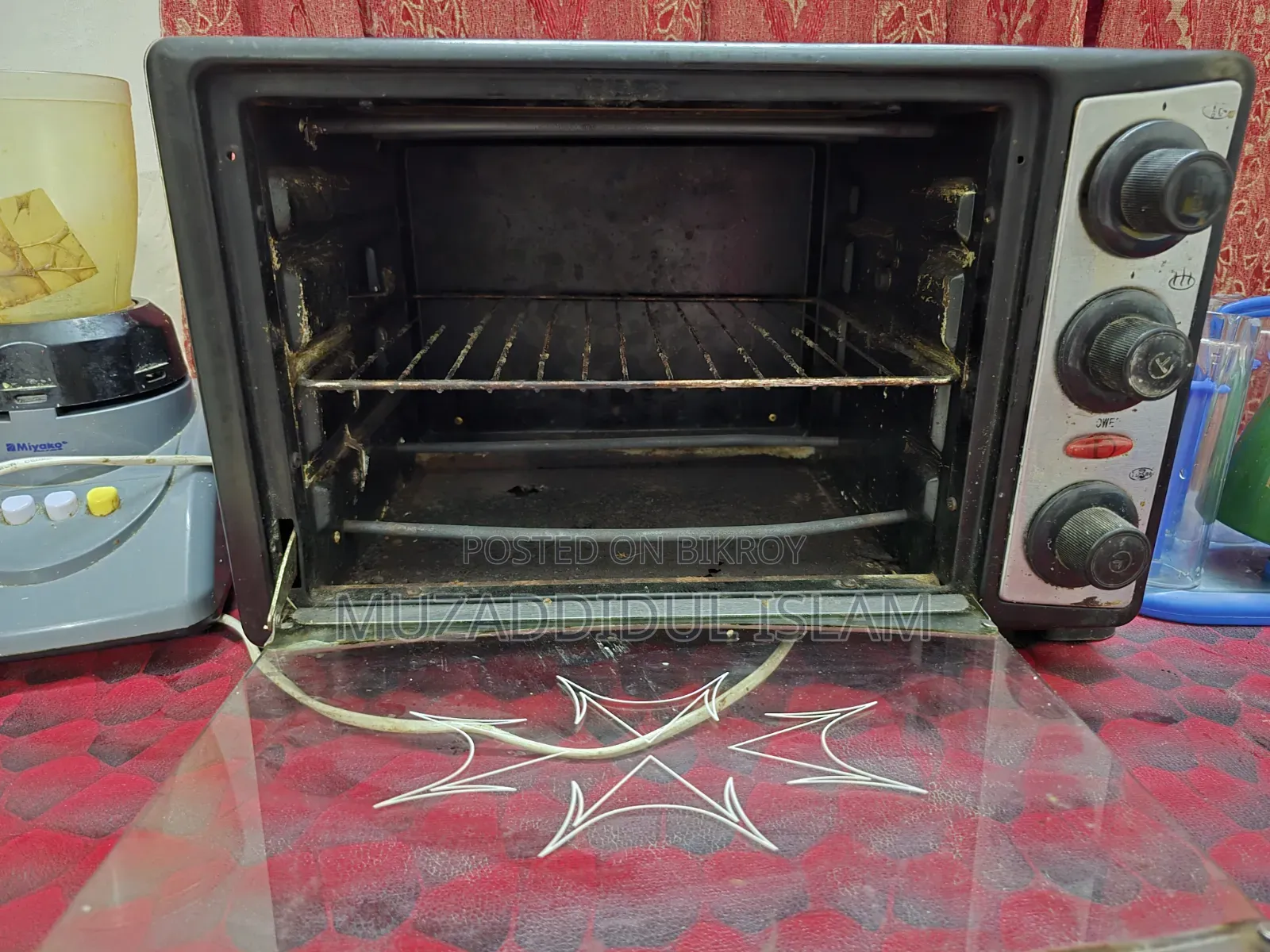Microwave Oven
