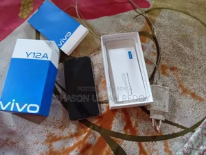 Vivo Y12 32 GB Silver