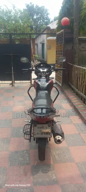 নতুন ইয়ামাহা ২০০৯ ব্ল্যাক