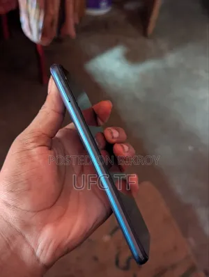 Realme 128 GB Gray