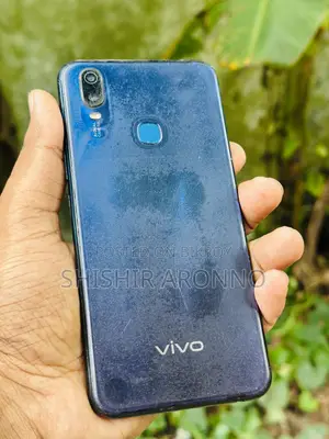 Vivo Y11 32 GB Blue