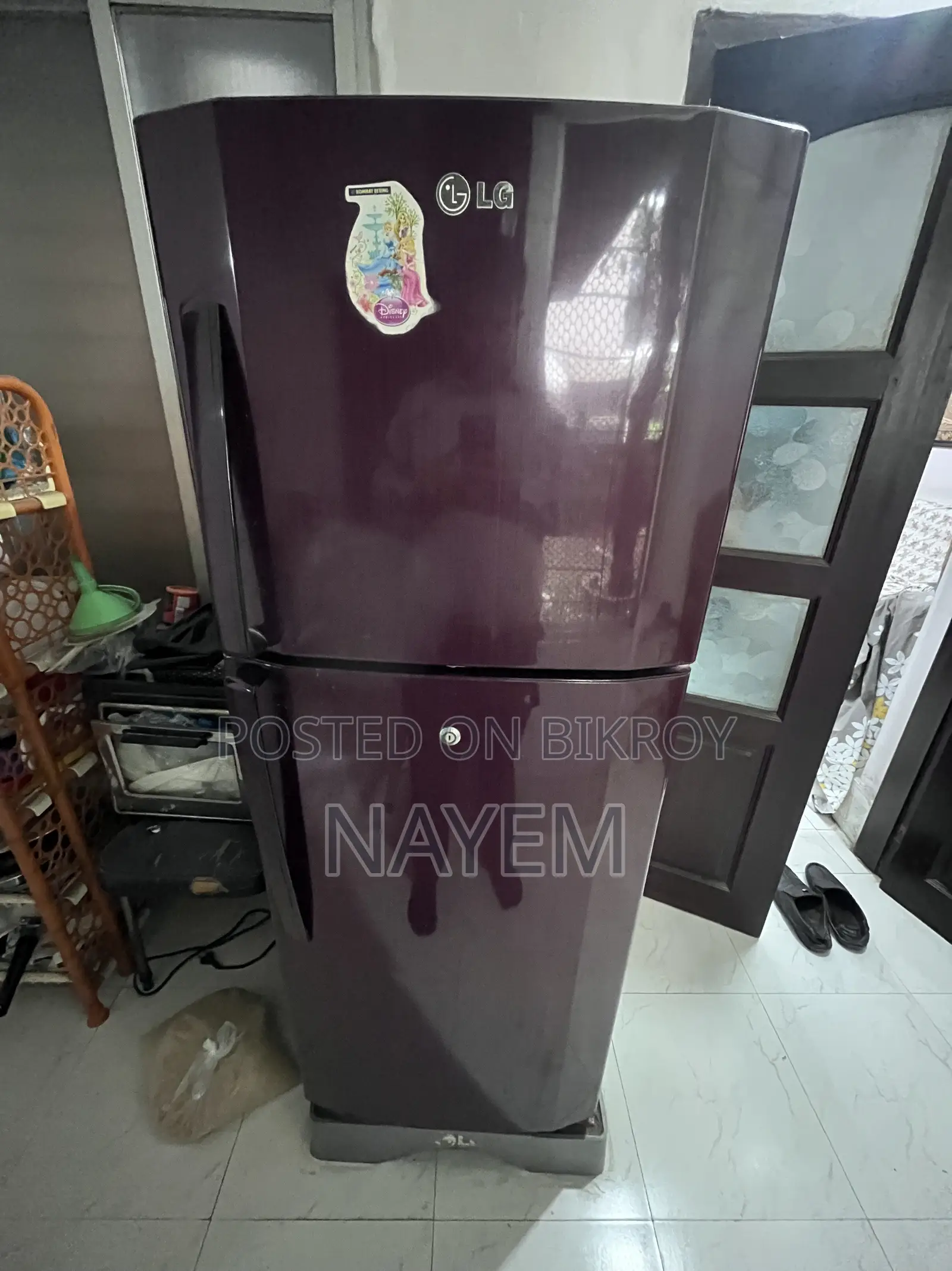 এলজি ফ্রিজ ২১৮ লিটার – শক্তিশালী কুলিং, ফ্যামিলি সাইজ