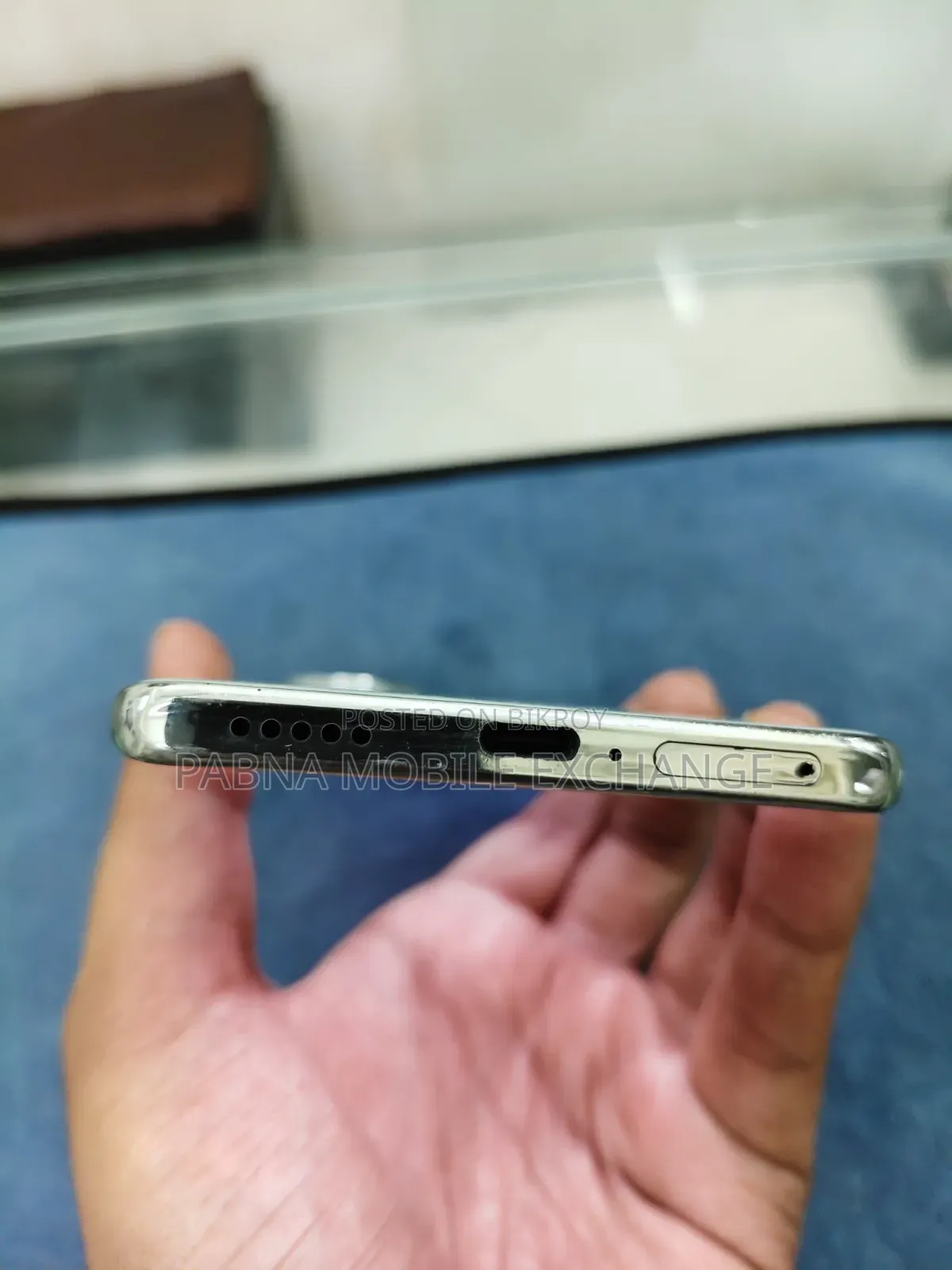 iQOO 128 GB Green