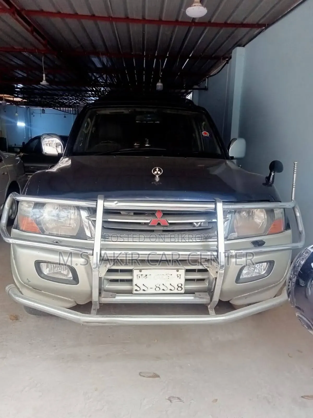 Mitsubishi Pajero 2002 Black