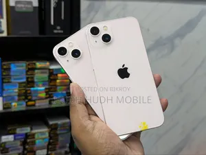 অ্যাপল আইফোন ১৩ ২৫৬ জিবি হোয়াইট
