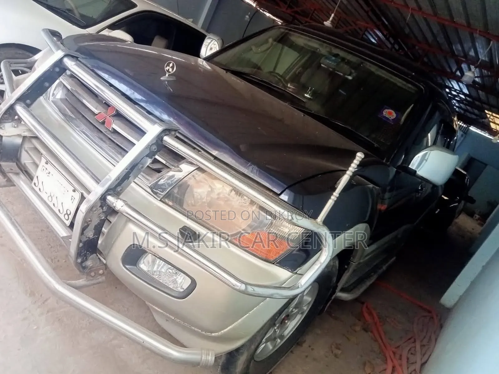 Mitsubishi Pajero 2002 Black