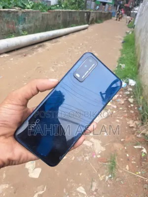 Vivo Y12 32 GB Blue