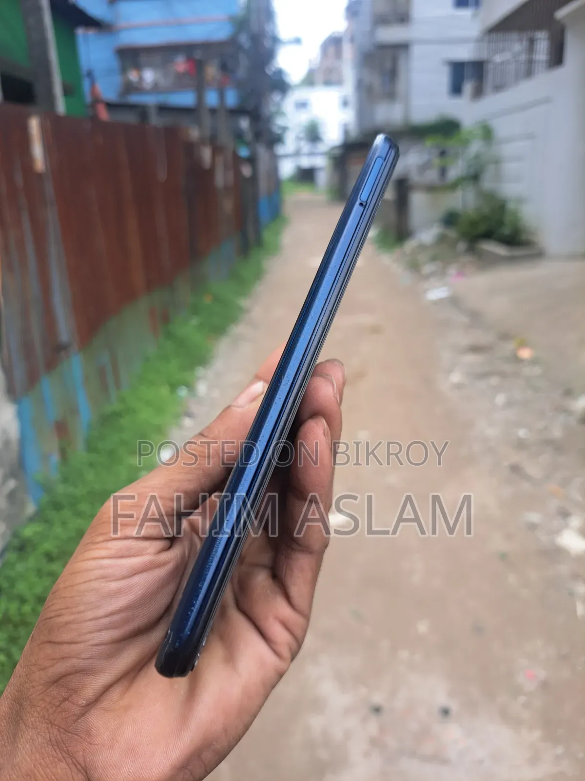 Vivo Y12 32 GB Blue