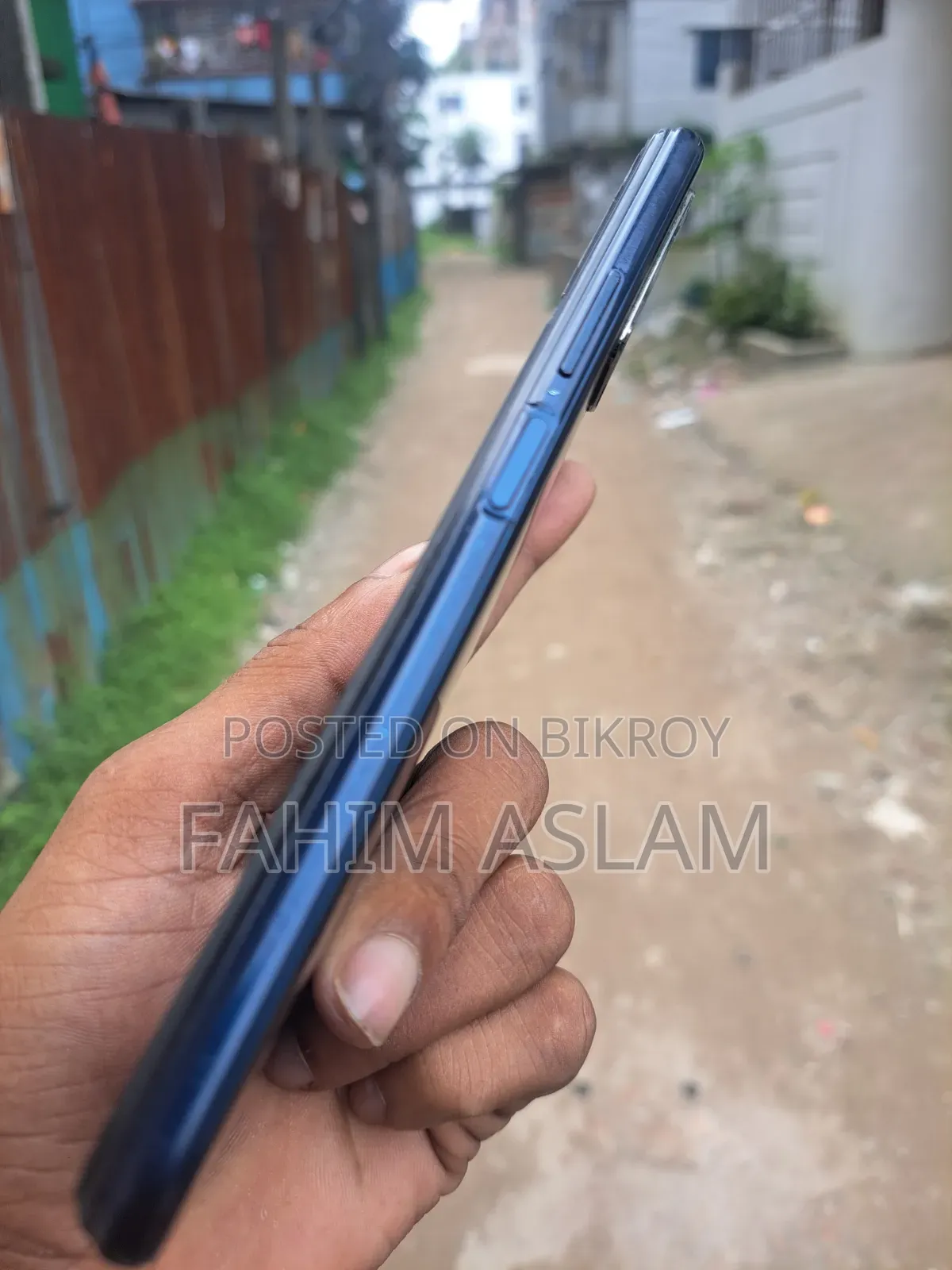 Vivo Y12 32 GB Blue