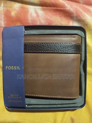 Fossil Wallet From Abroad