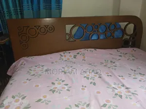 মালেয়শিয়ান খাট