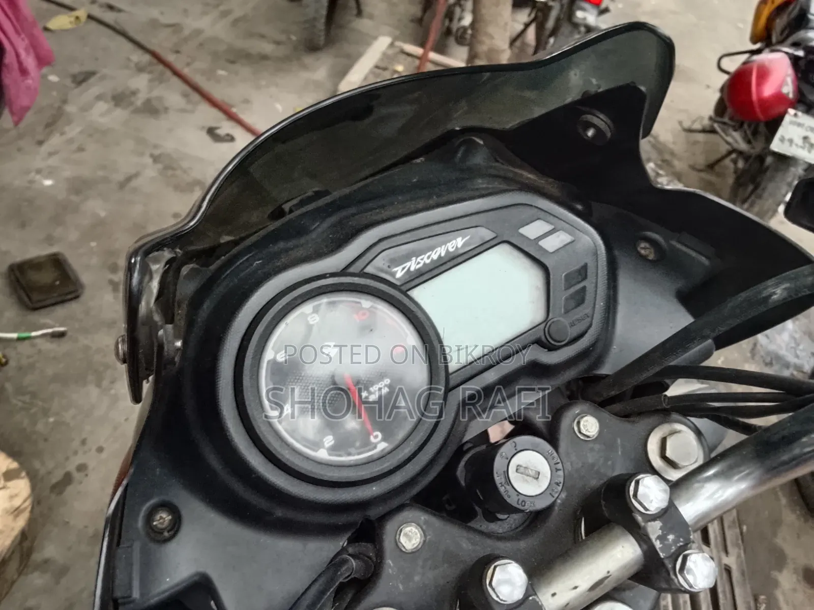 Bajaj Discover 125 2020 Black