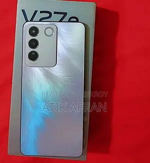 New Vivo V27e 256 GB Purple