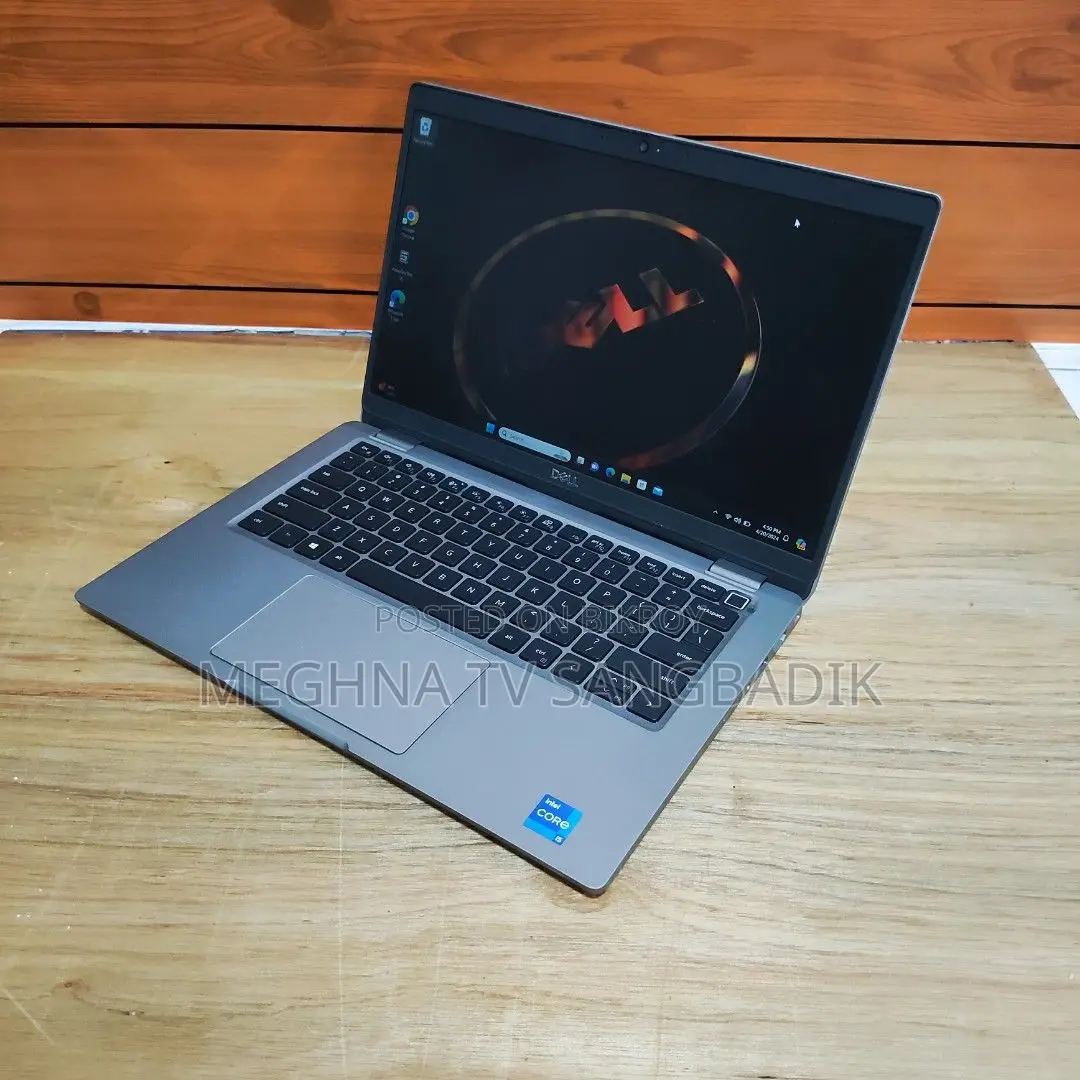Laptop Dell 3GB Intel SSD 256GB