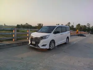 টয়োটা এস্কয়ার ২০১৯ পার্ল