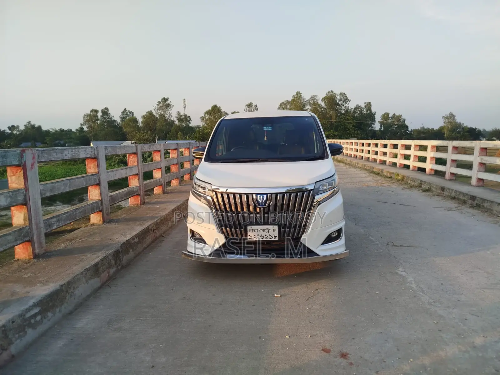 টয়োটা এস্কয়ার ২০১৯ পার্ল