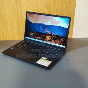 Laptop Asus 3GB Intel SSD 256GB