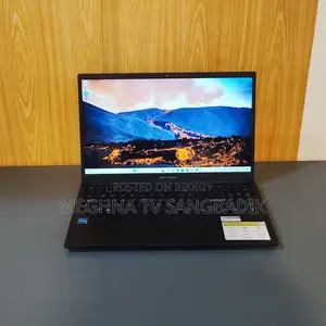 Laptop Asus 3GB Intel SSD 256GB
