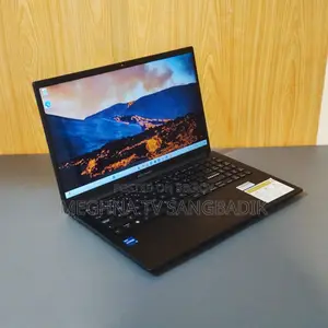 Laptop Asus 3GB Intel SSD 256GB