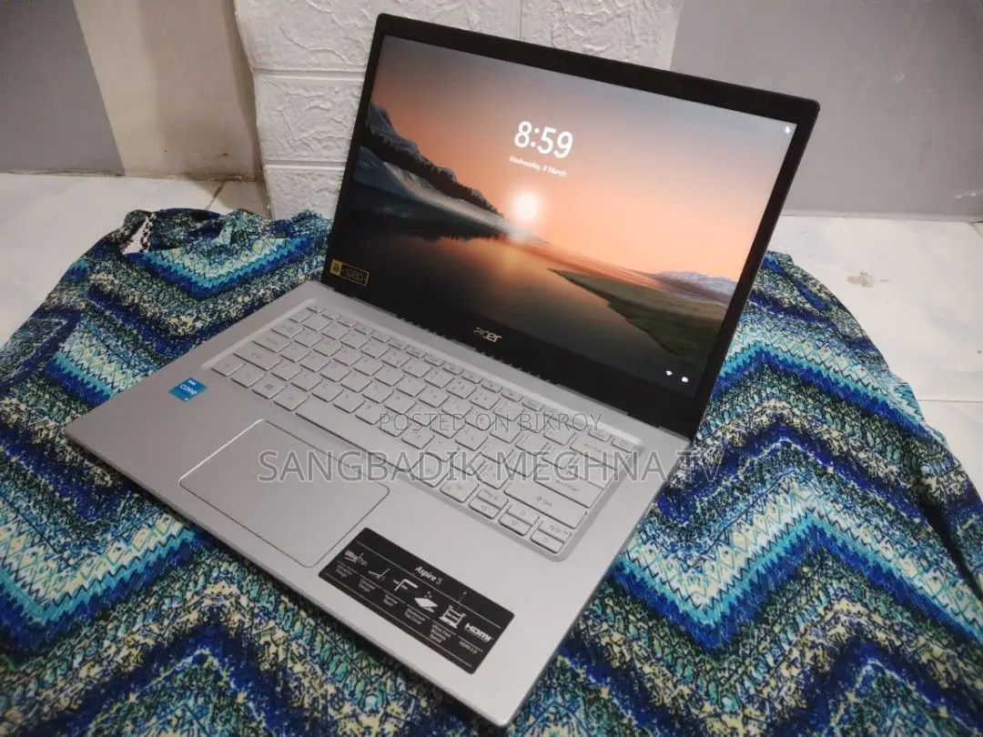 Laptop Acer 4GB Intel SSD 500GB