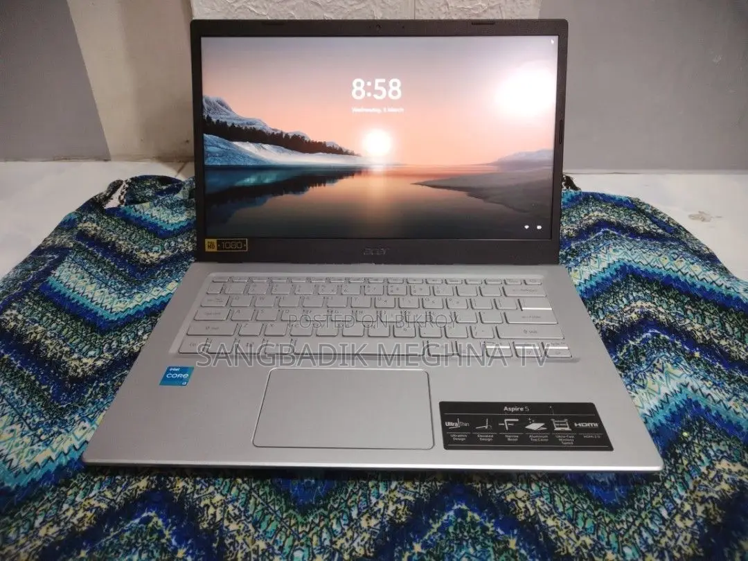 Laptop Acer 4GB Intel SSD 500GB