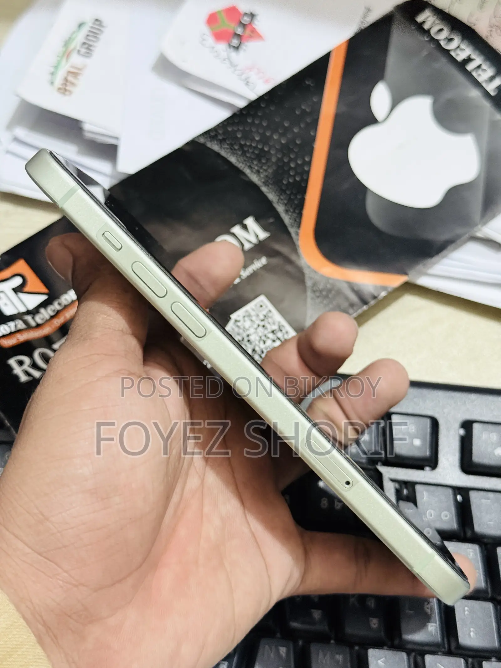 Apple iPhone 15 Plus 128 GB Green