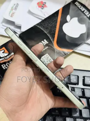 Apple iPhone 15 Plus 128 GB Green