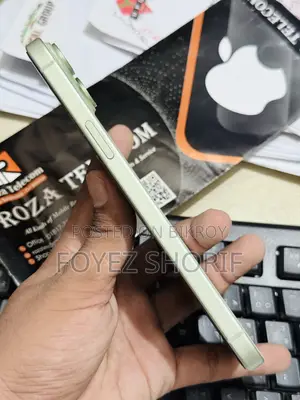 Apple iPhone 15 Plus 128 GB Green