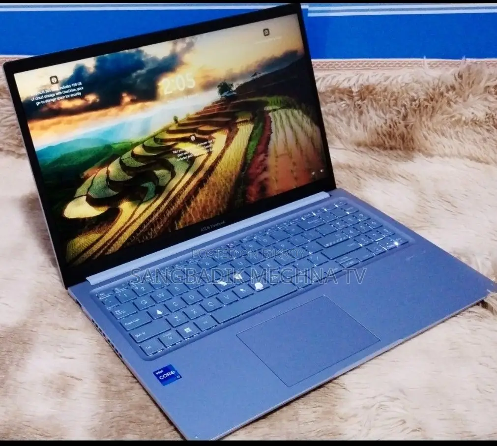 Laptop Asus 4GB Intel SSD 500GB