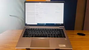 Laptop HP EliteBook 845 G8 16GB AMD Ryzen 5 SSD 512GB