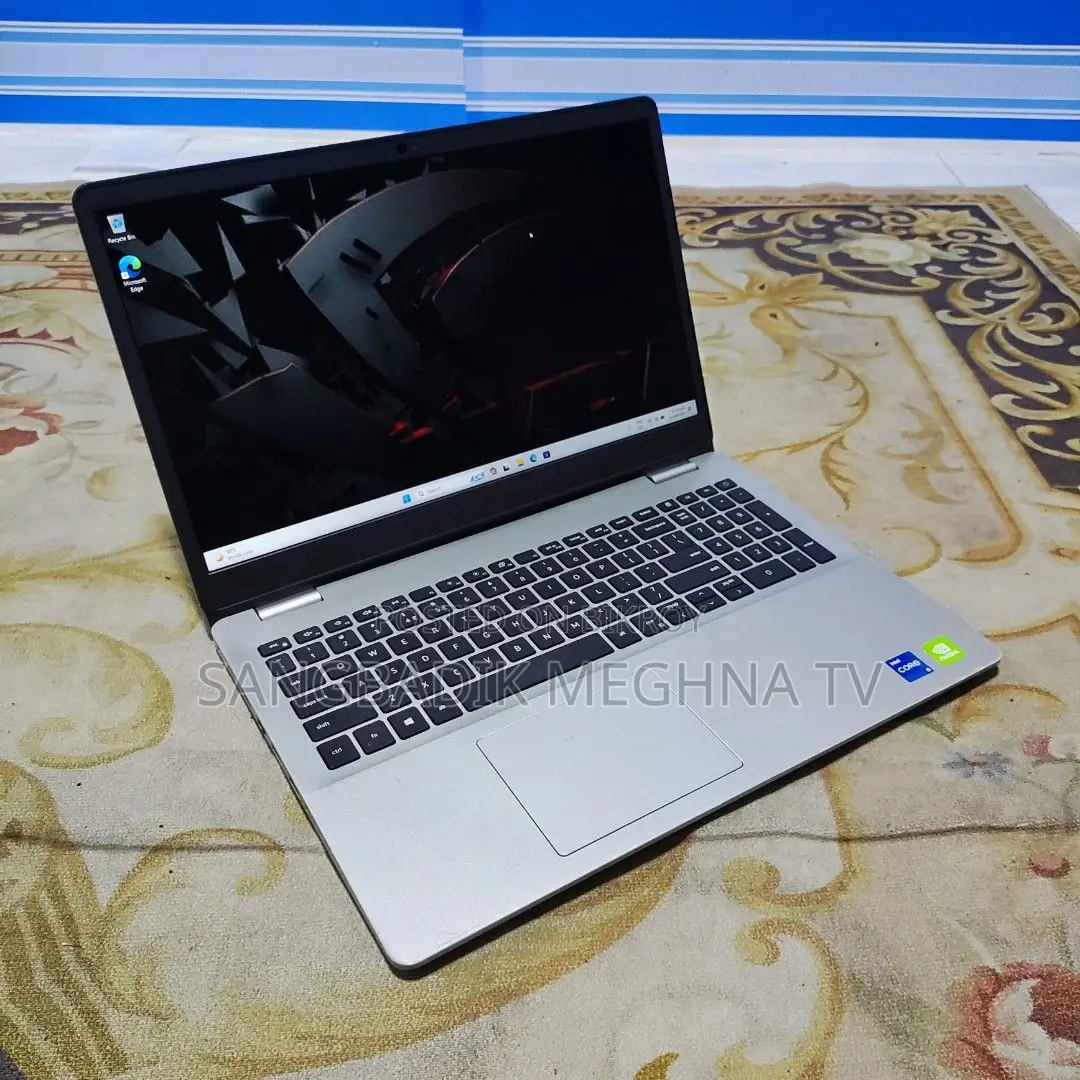Laptop Dell 4GB Intel SSD 500GB