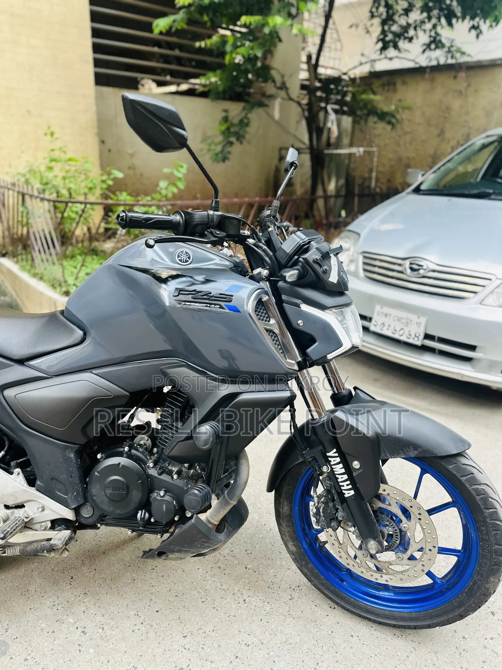 Yamaha FZ 2025 Gray