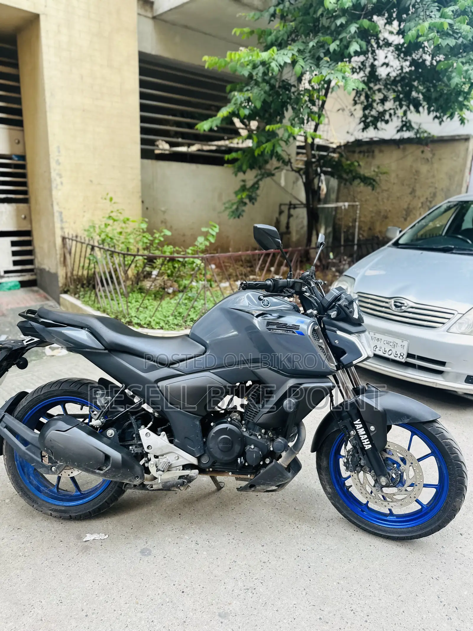 Yamaha FZ 2025 Gray