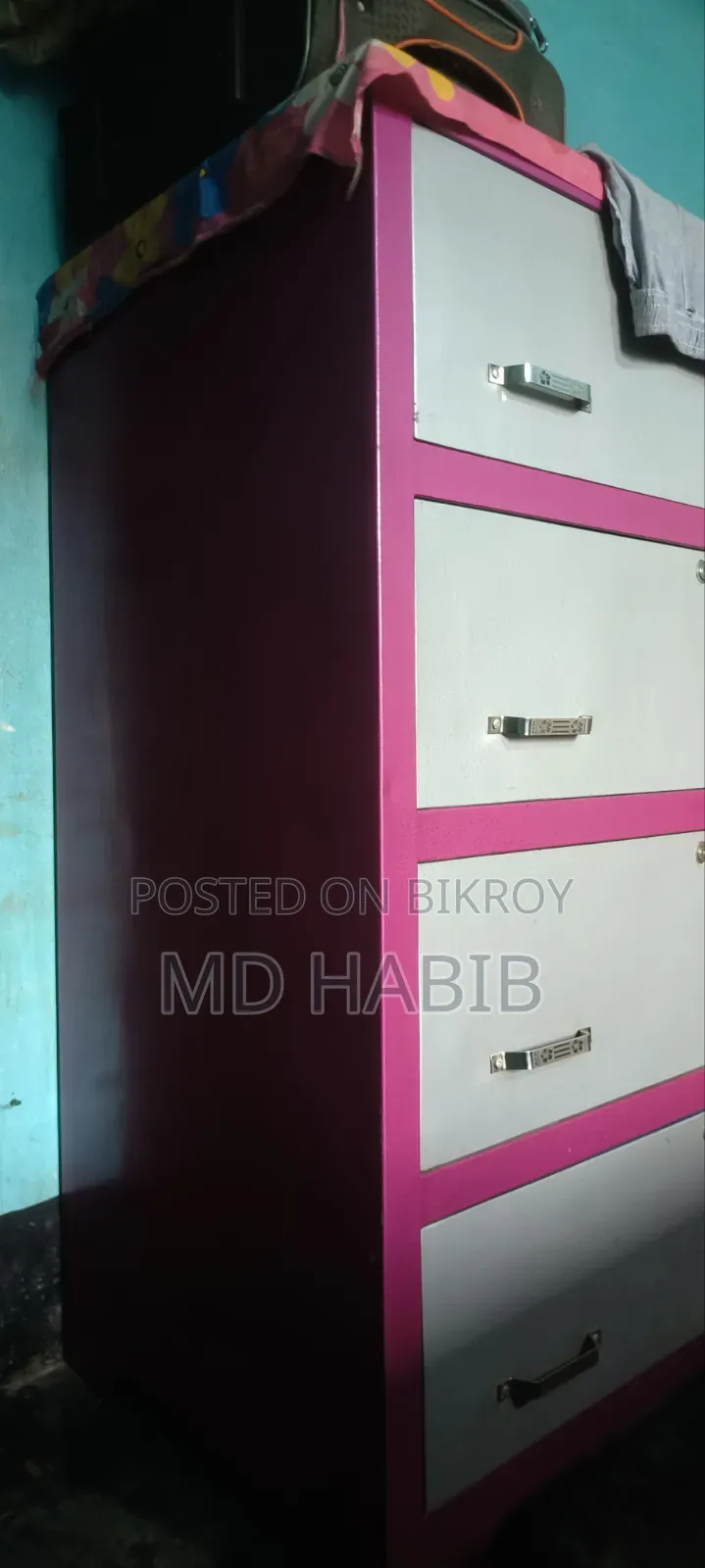 Used steel wardrobe in excellent condition for sale