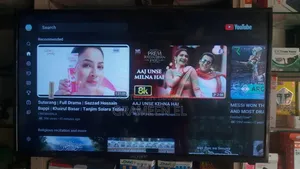 Sony China 32" Smart