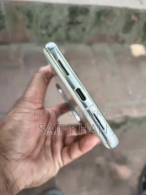 EL 128 GB White