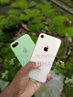 অ্যাপল আইফোন ৮ ৬৪ জিবি হোয়াইট