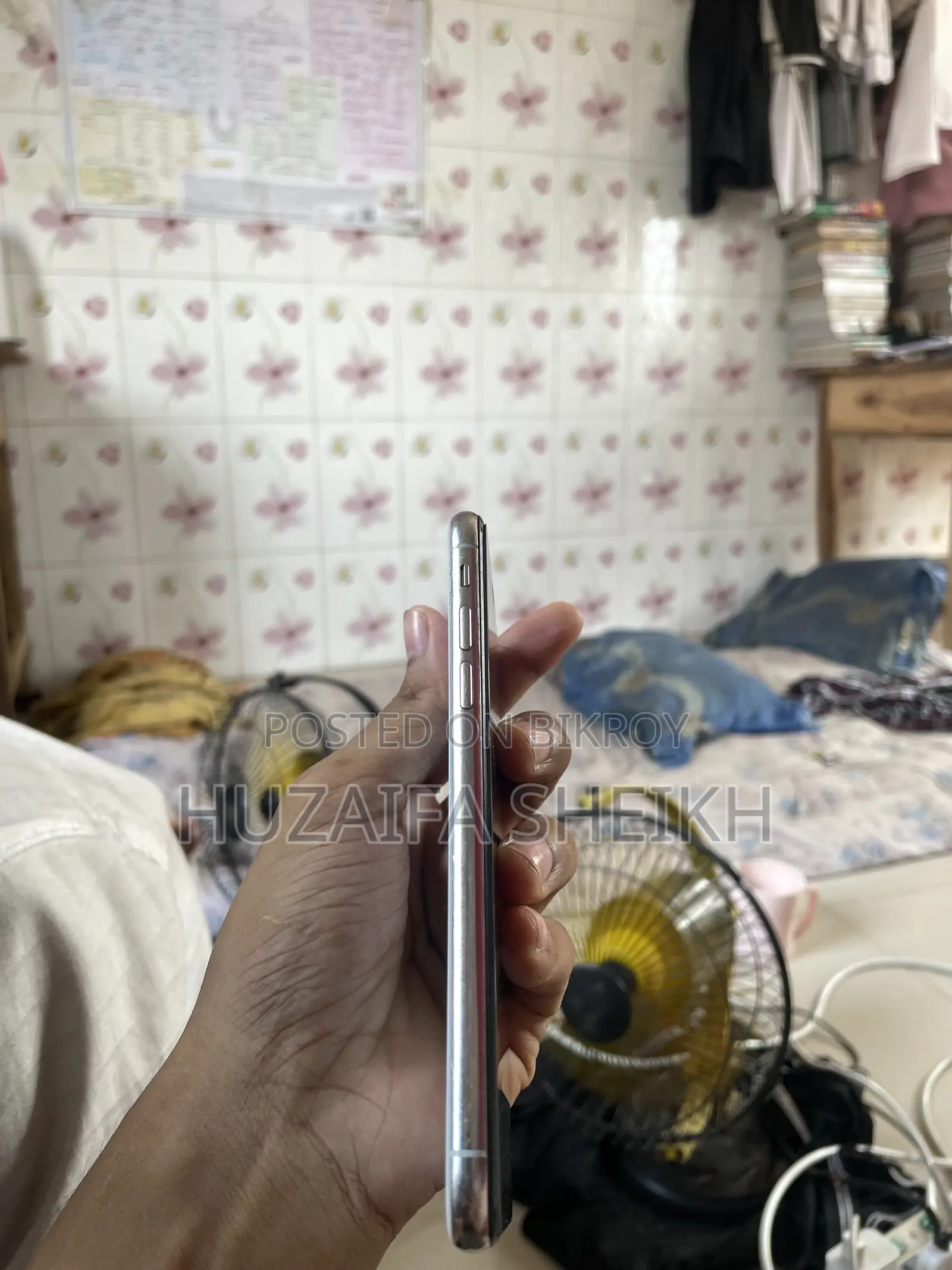 অ্যাপল আইফোন এক্সএস ২৫৬ জিবি সাদা
