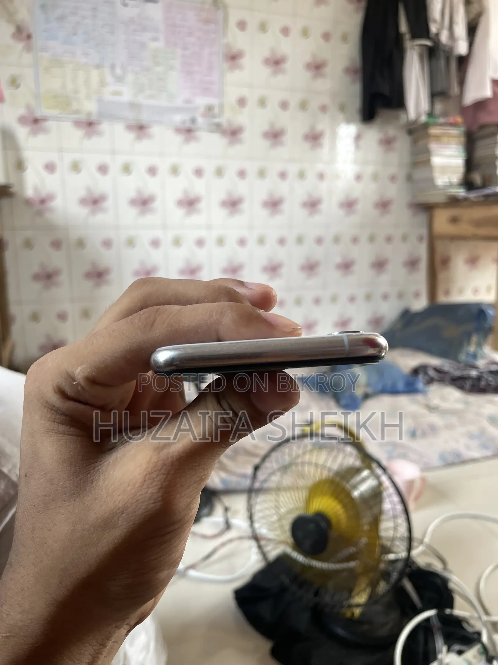 অ্যাপল আইফোন এক্সএস ২৫৬ জিবি সাদা