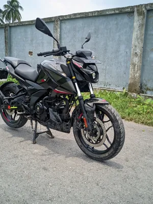 Bajaj Pulsar N160 2025 Black