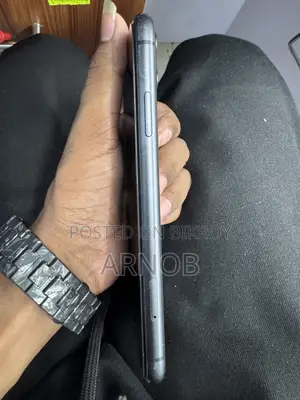 Apple iPhone 11 64 GB Black