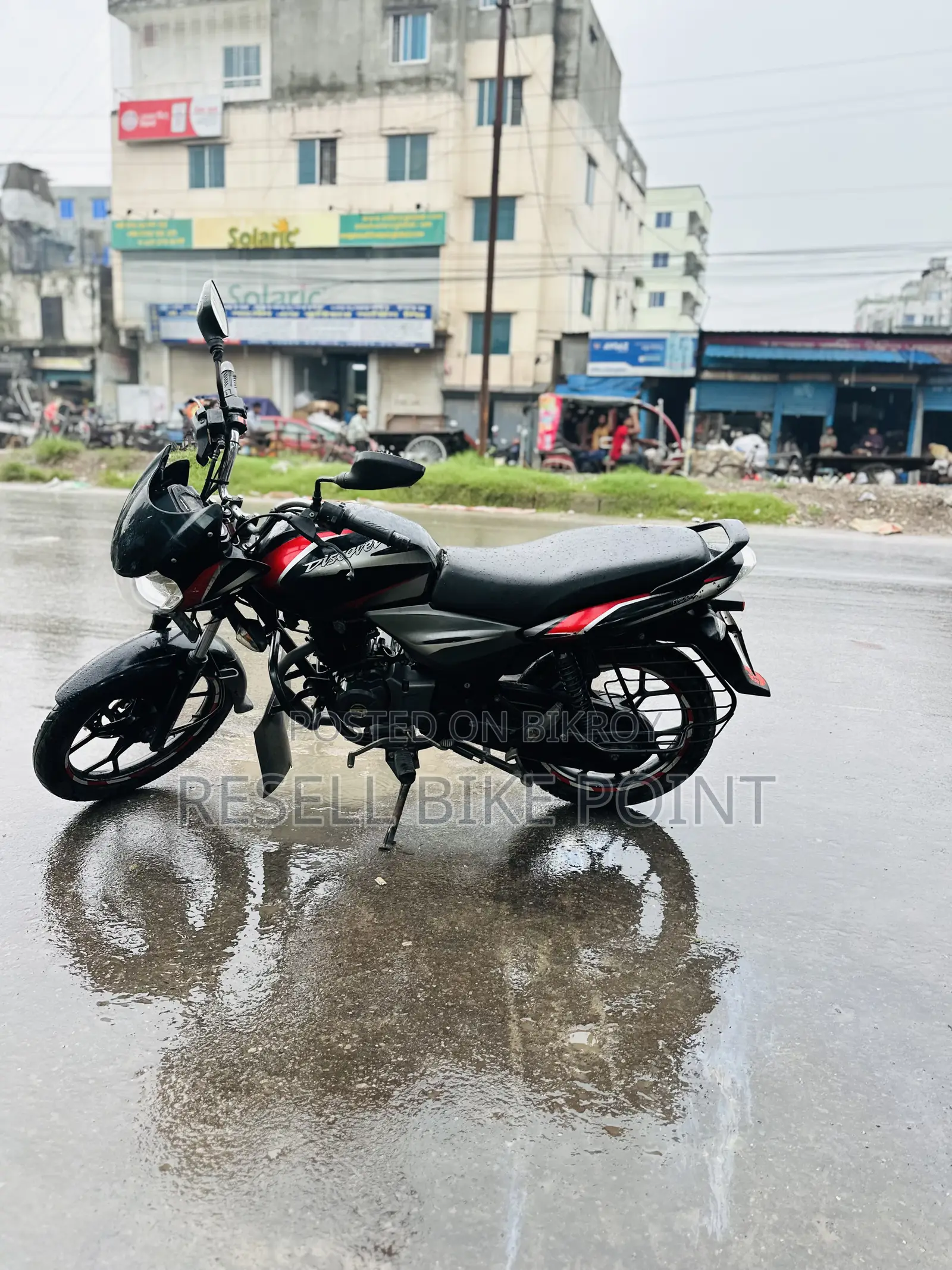 Bajaj Discover 125 2020 Black