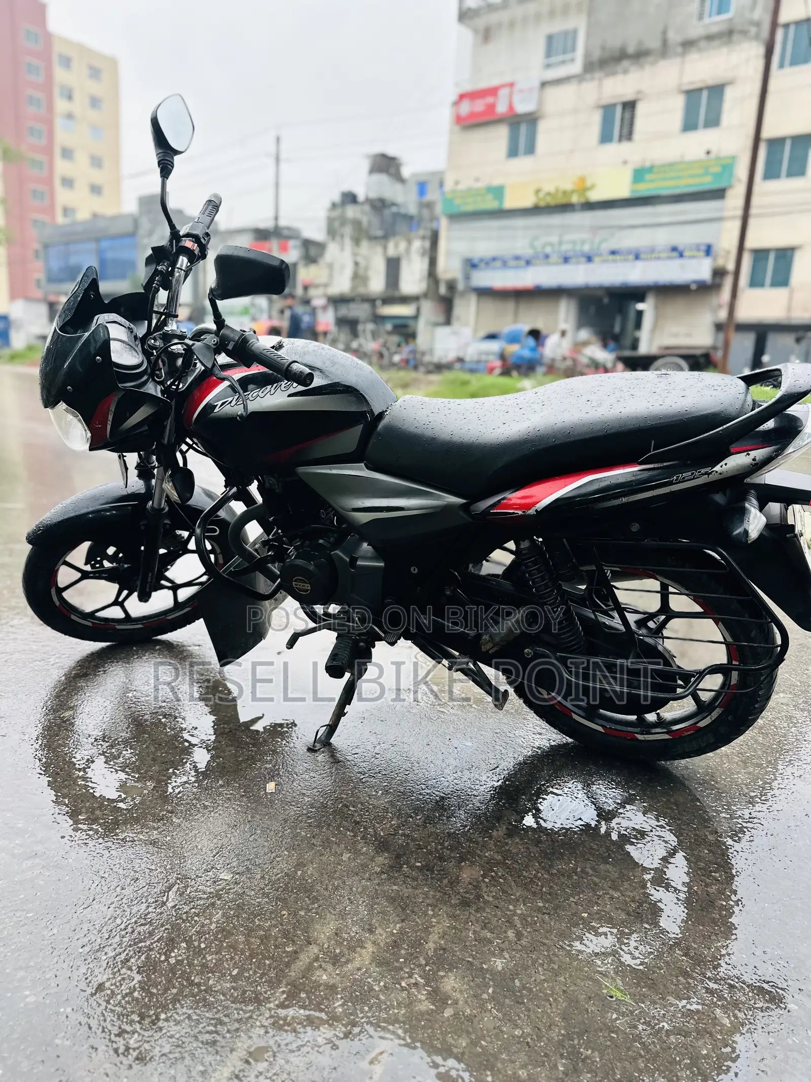 Bajaj Discover 125 2020 Black